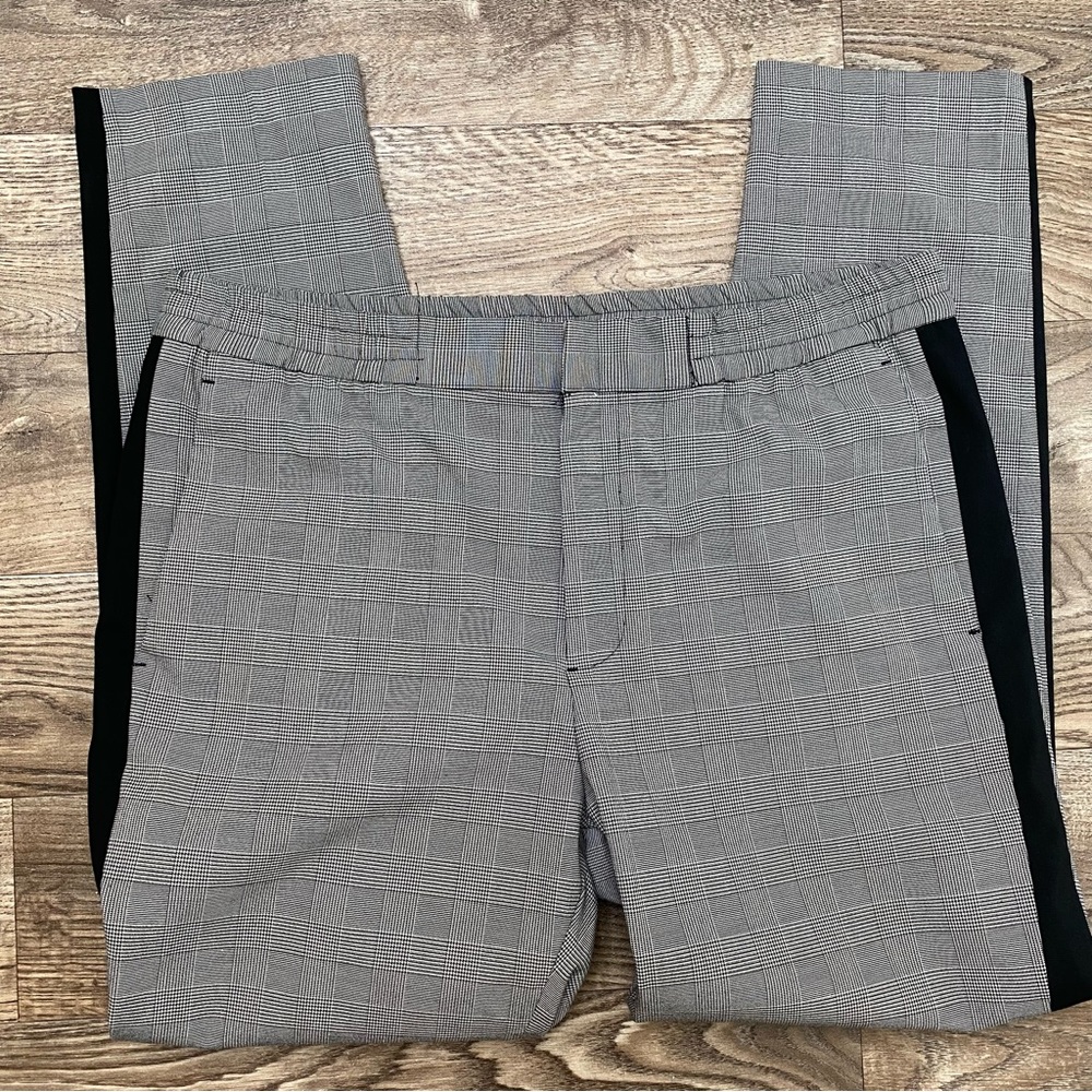 Houndstooth Plaid Skinny Fit Pants - Picture 12 of 12